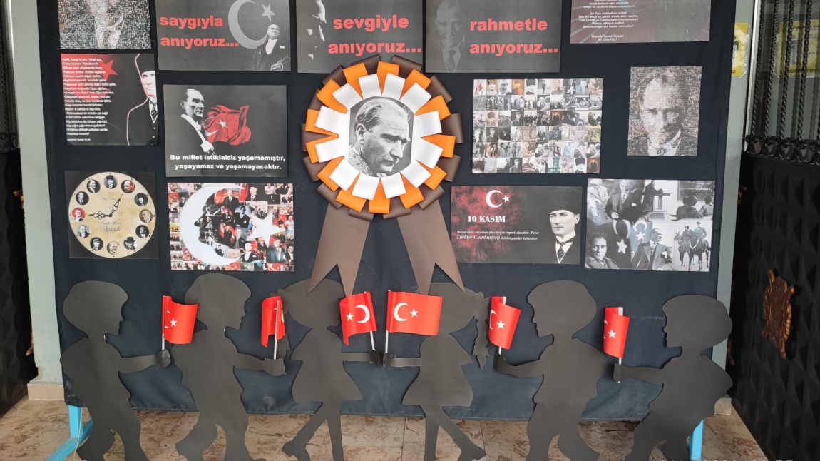 10 Kasım Atatürk'ü Anma 